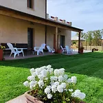 Casa Montefiore 13 Iris Lt Nella Tranquilla Campagna Marchigiana Daire Ancona