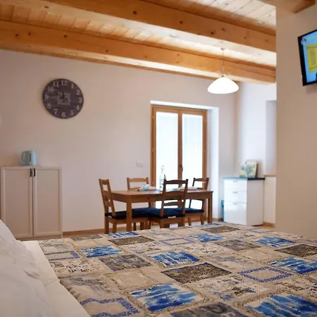 Casa Montefiore 13 Iris Lt Nella Tranquilla Campagna Marchigiana